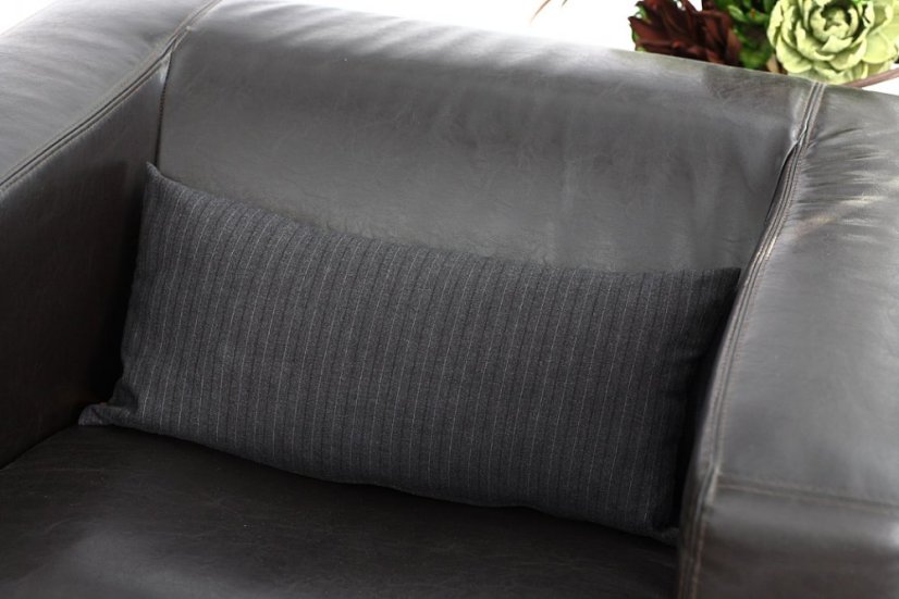 Cushion with filling - 60 x 30 cm