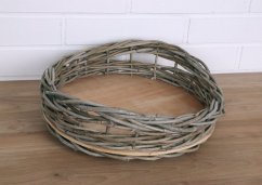 Basket - tray - rattan  kubu