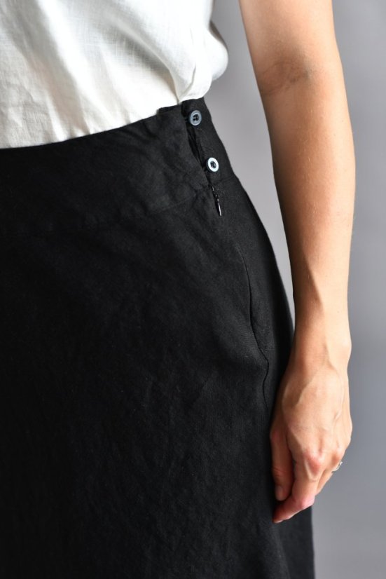 Lněná sukně po kolena