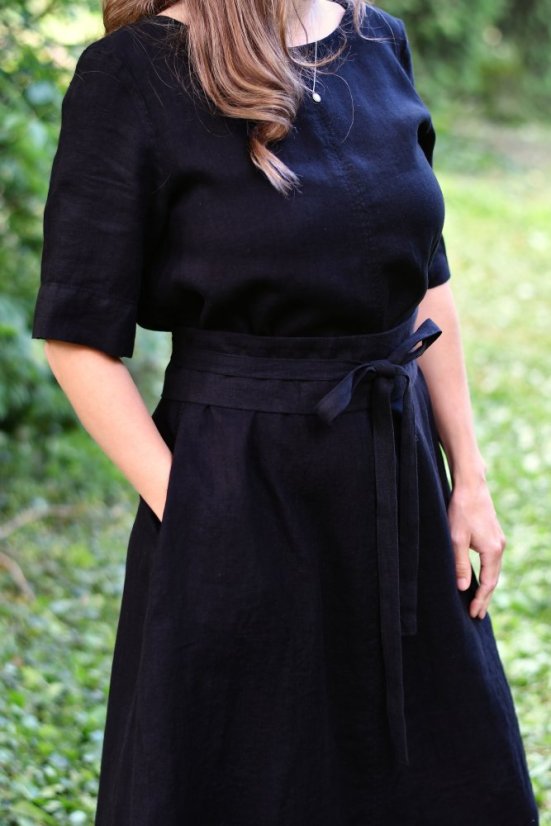 Dámské dlouhé šaty - 100% len - Velikost: 52