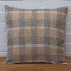 Cushion with filling - 100% linen