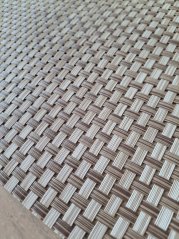 Plastové pletené prostírání – omyvatelné, 70 % PVC + 30 % polyester - tmavě béžové