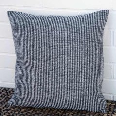 Cushion with filling - 45 x 45 cm