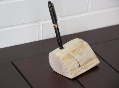 Držák na psací potřeby - zkamenělé dřevo