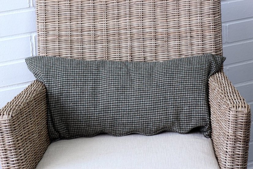 Cushion with filling - 60 x 30 cm