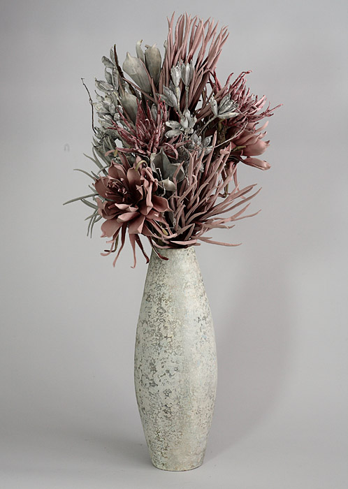 Aranžmá - umělé květy, váza