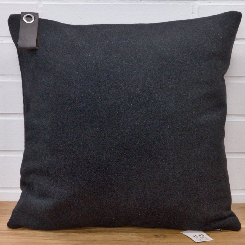 Cushion cover - 50% wool, 35% acryl, 15% pes - 45 x 45 cm