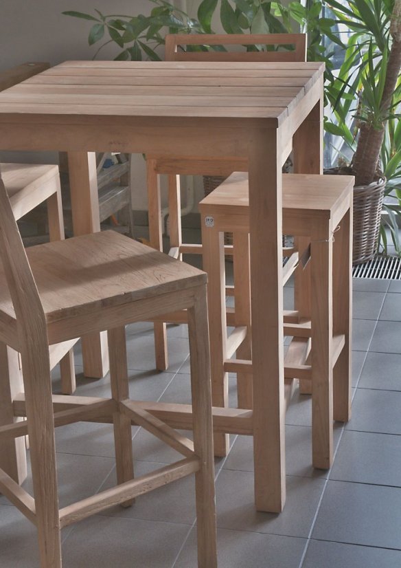 Bar-tisch - massivholz  - teak, geschliffene oberfläche