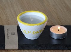 Kerze - aroma zitronengras - in keramik, duftend