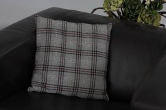 Cushion with filling - 45 x 45 cm