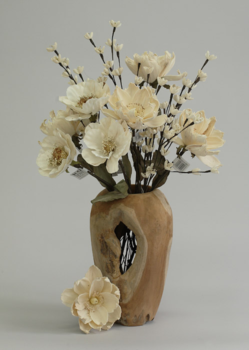 Arrangement of permanent value (celulose flowers+vase)