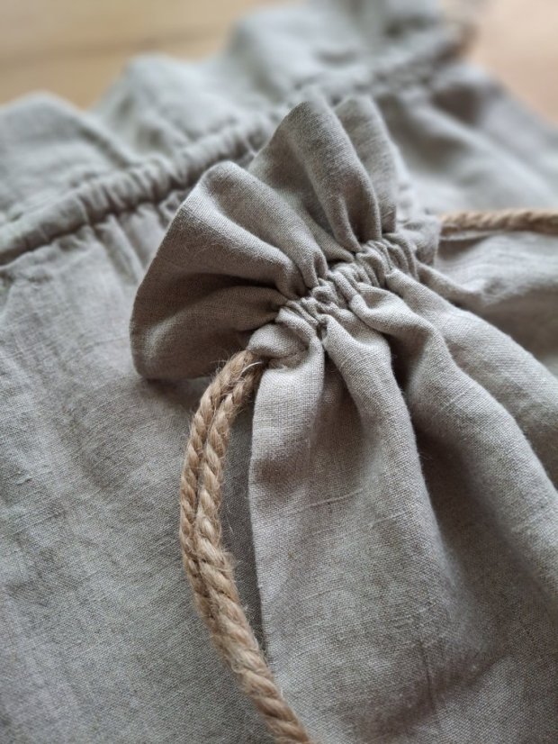 Drawstring bag - 100% linen