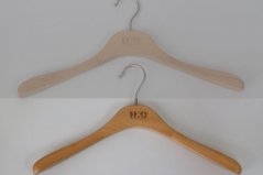 Wooden hanger, ladies - 40cm