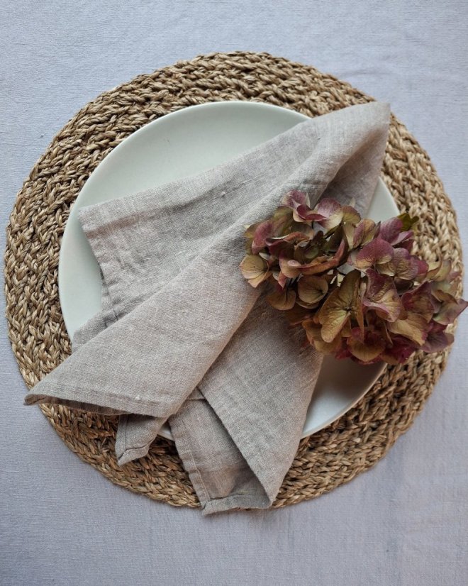 Ubrousek - 1 ks - 46 x 46 cm  100% len II.jakost