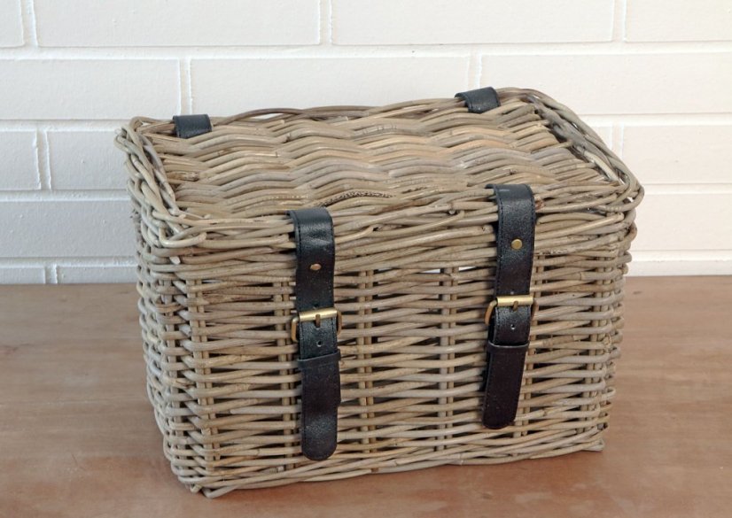 Basket - chest - rattan - kubu